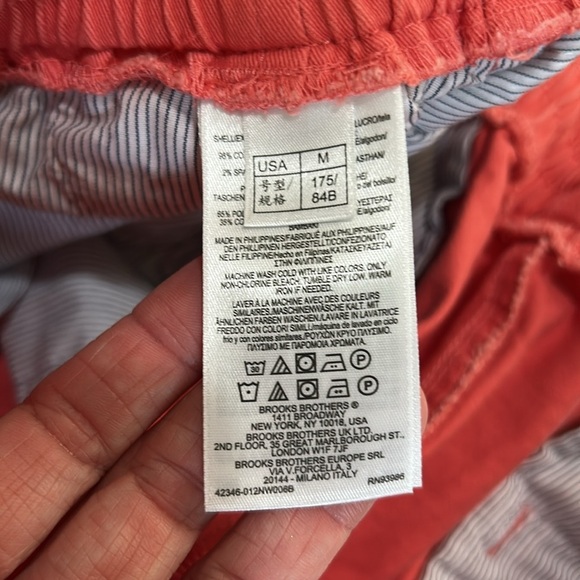 Brooks Brothers Men’s Shorts Size Medium. Salmon color 98% cotton adjustable - Picture 6 of 11